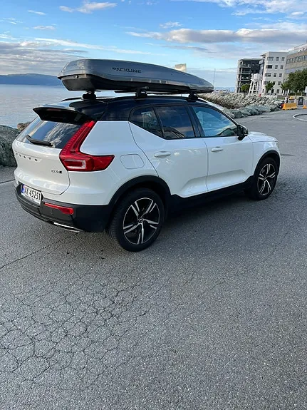 Volvo Xc40 2019 photo 2