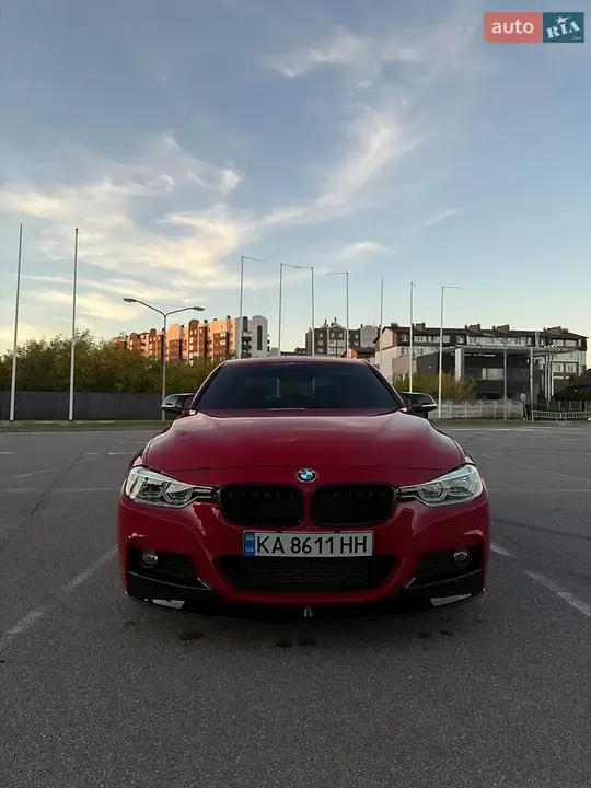 BMW 3 Series 2016 photo 2