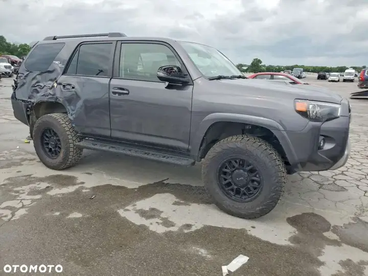 Toyota 4Runner 2021 photo 4