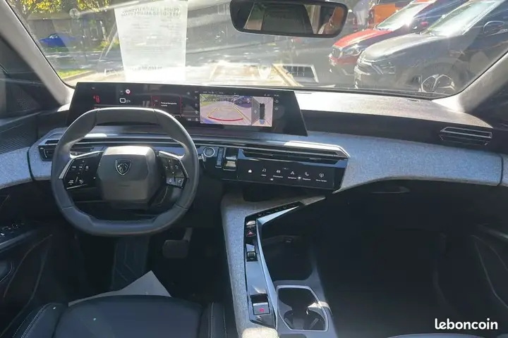 Peugeot 5008 2025 photo 3