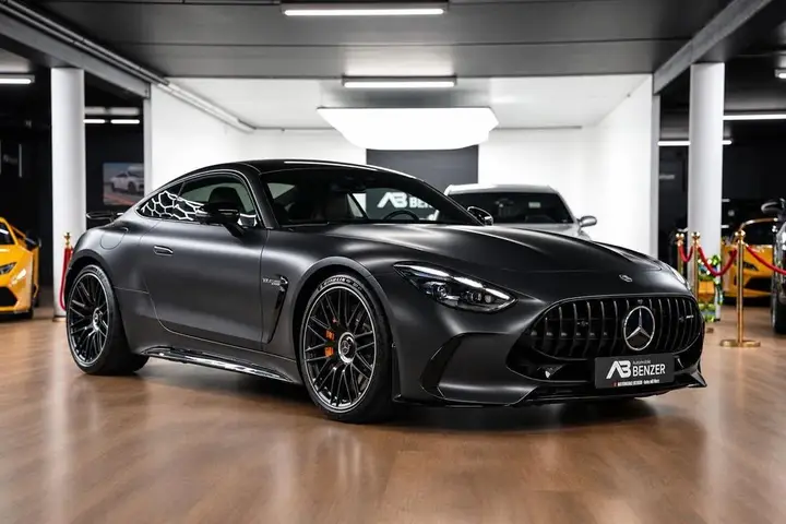 Mercedes-Benz Amg Gt 63