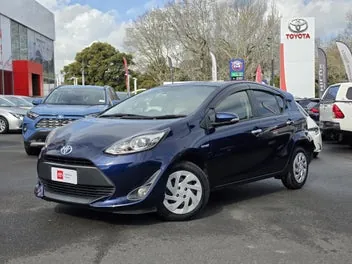 Toyota Aqua 2017 photo 3