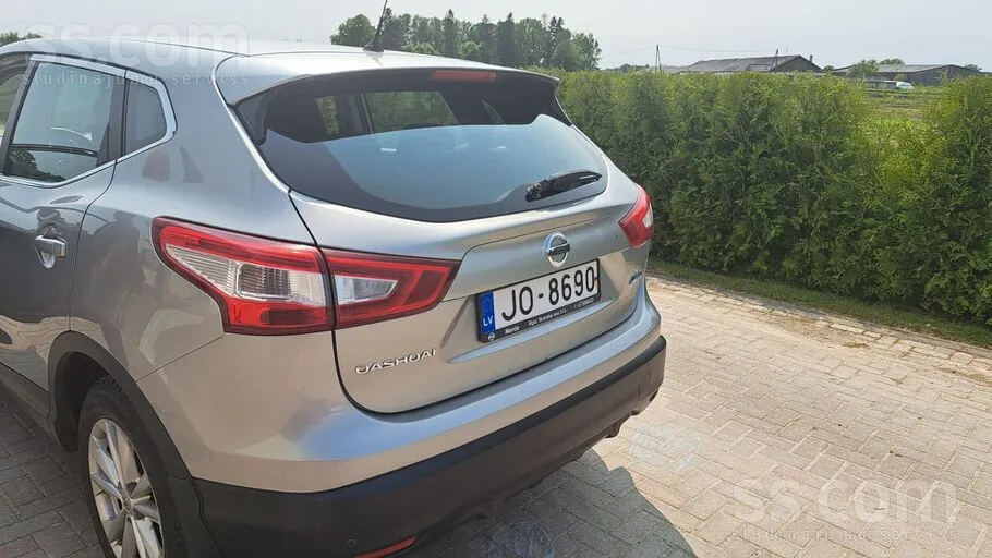Nissan Qashqai 2014 photo 3