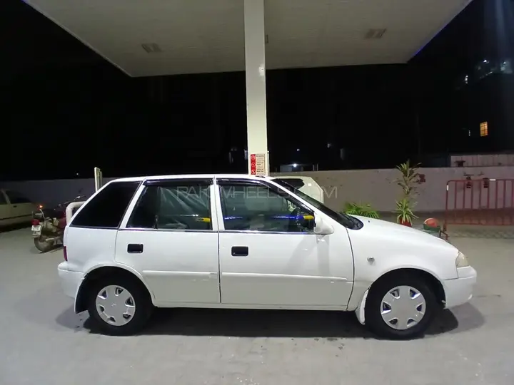 Suzuki Cultus