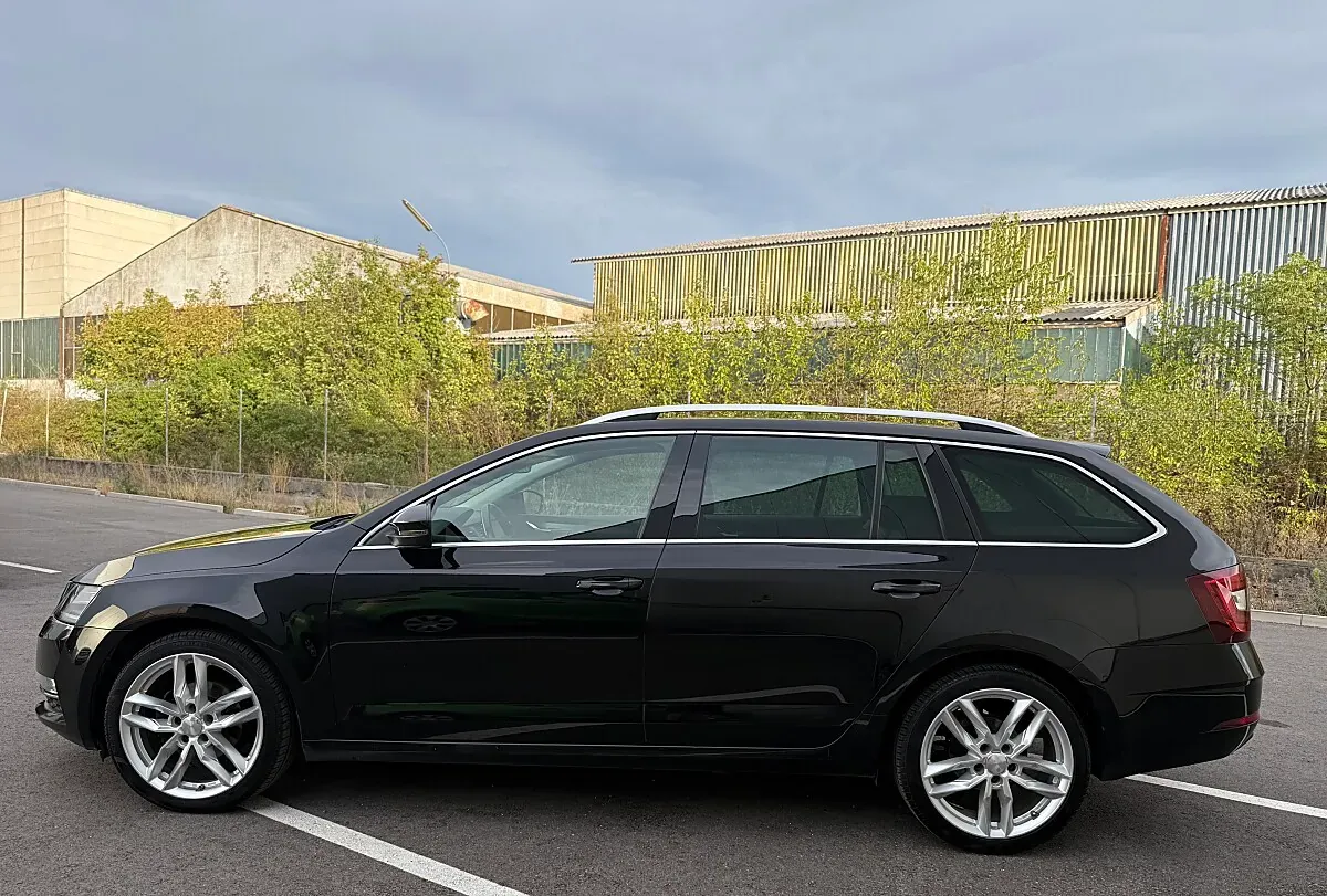Skoda Octavia 2018 photo 2