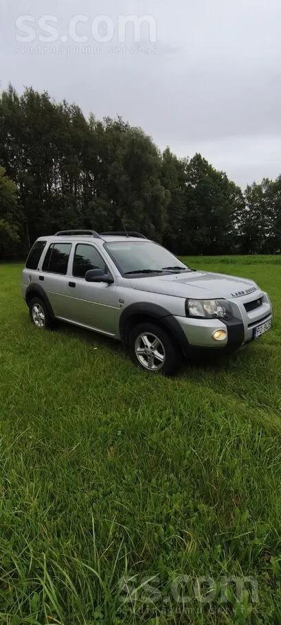 Land Rover Freelander 2005 photo 2