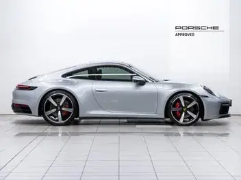 Porsche 911 2021 photo 3
