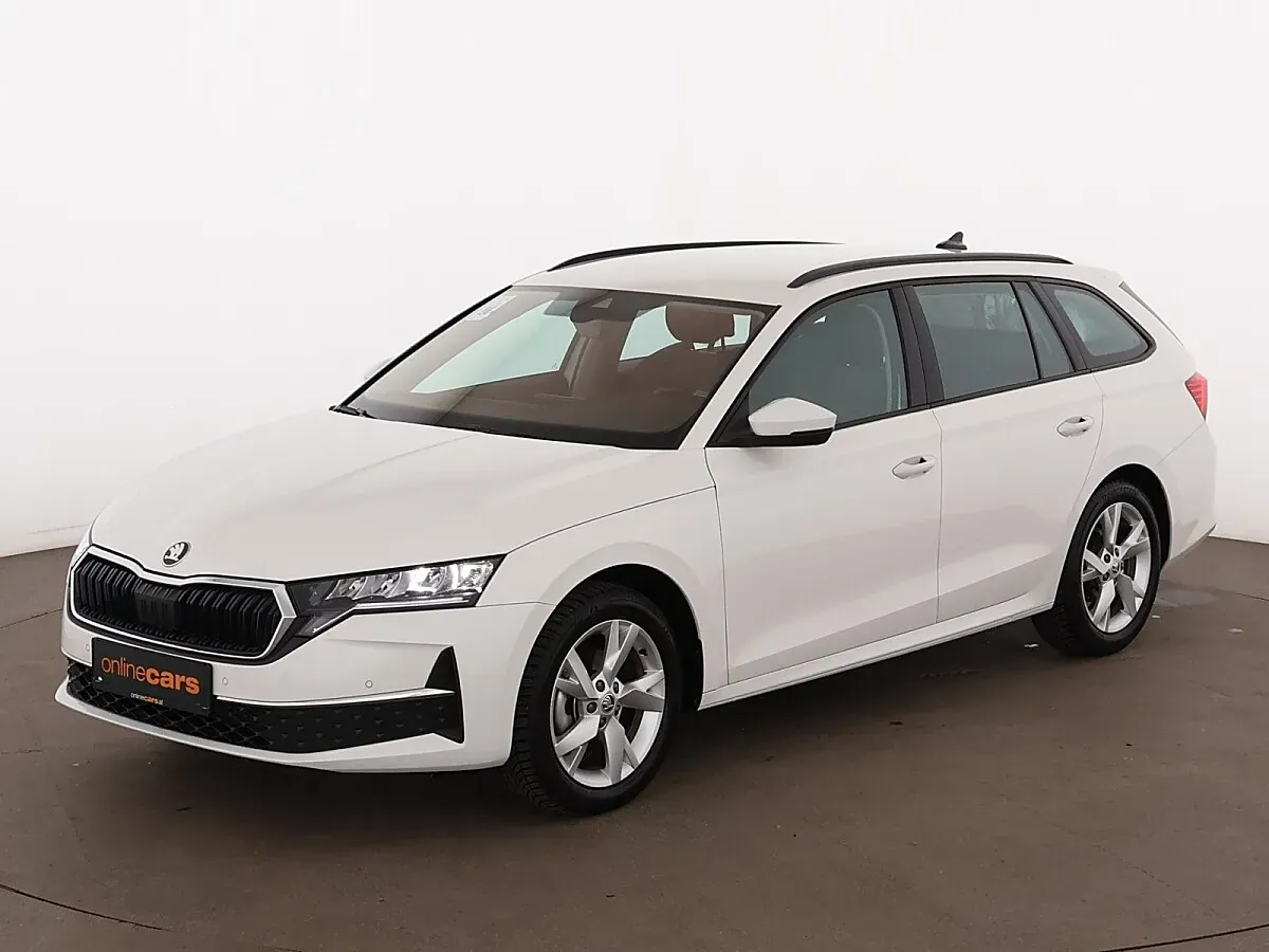 Skoda Octavia 2025 photo 2