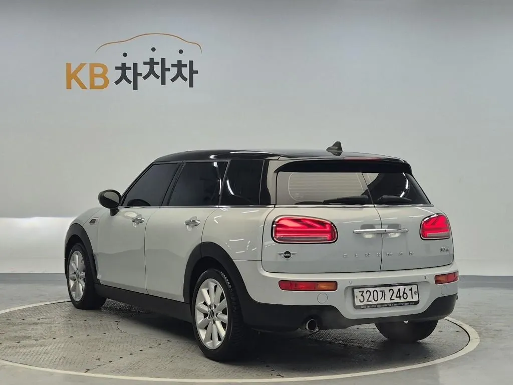 Mini Clubman 2021 photo 2