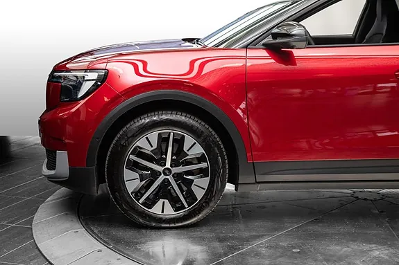 Ford Explorer 2025 photo 5