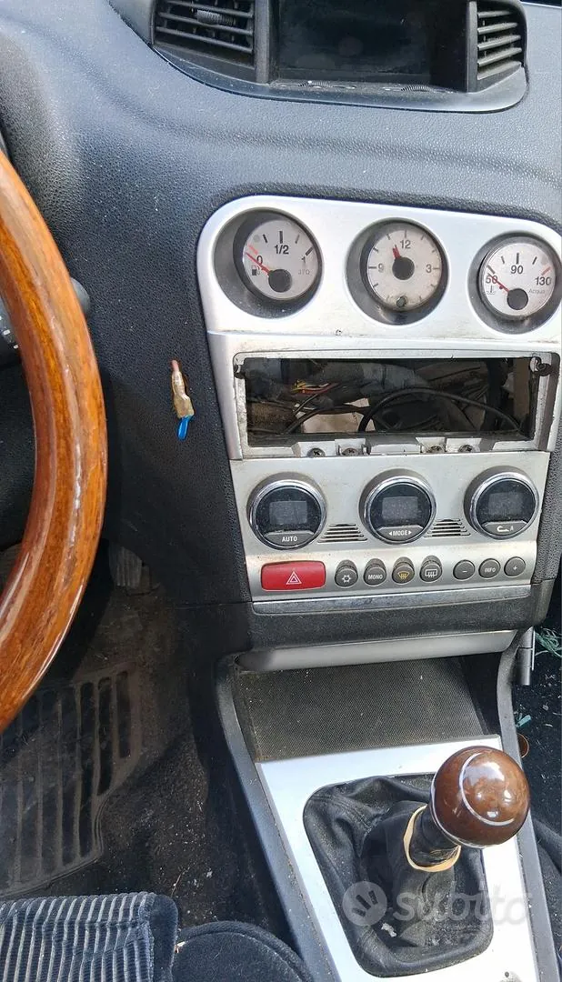 Alfa Romeo 156 2002 photo 4