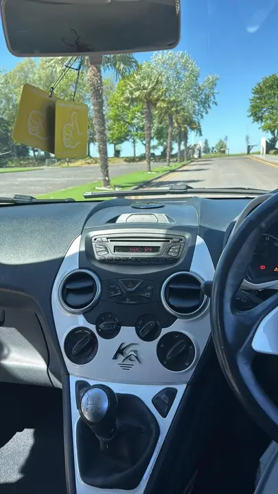Ford Ka 2014 photo 5