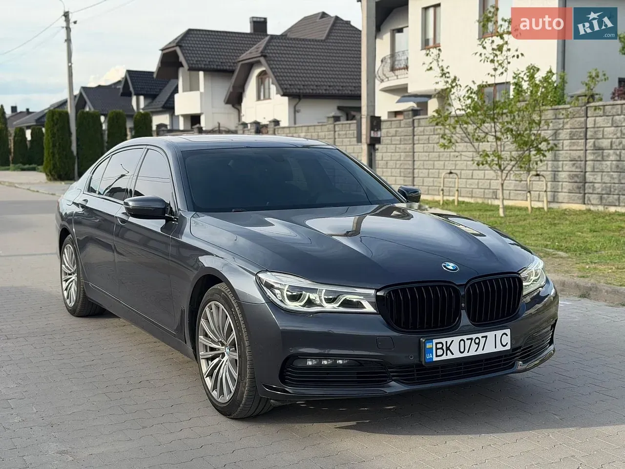 BMW 7 Series 2015 photo 5