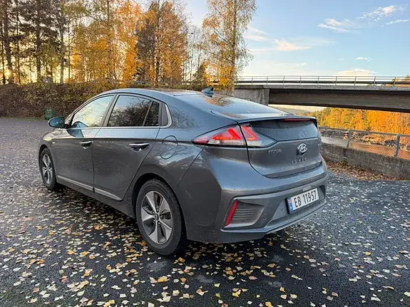 Hyundai Ioniq 2020 photo 3