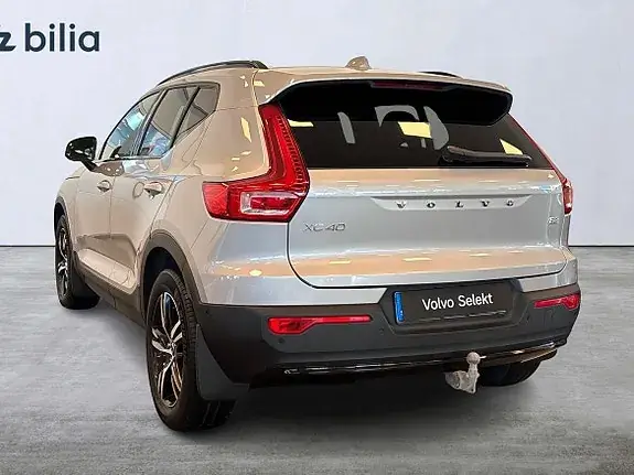 Volvo Xc40 2025 photo 2