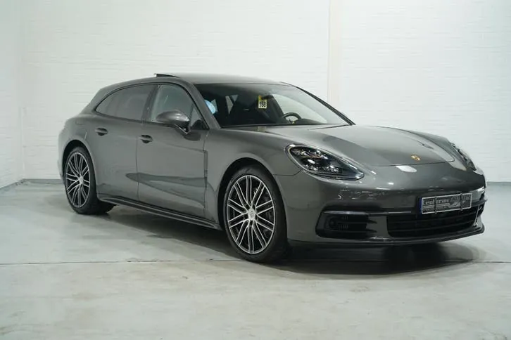 Porsche Panamera 2018 photo 3