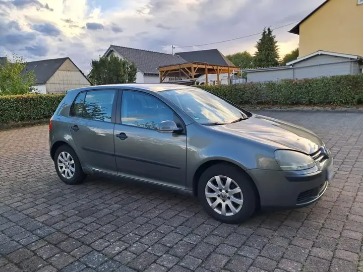 Volkswagen Golf 5