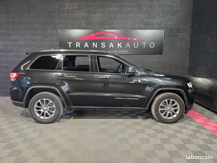 Jeep Grand Cherokee 2015 photo 4