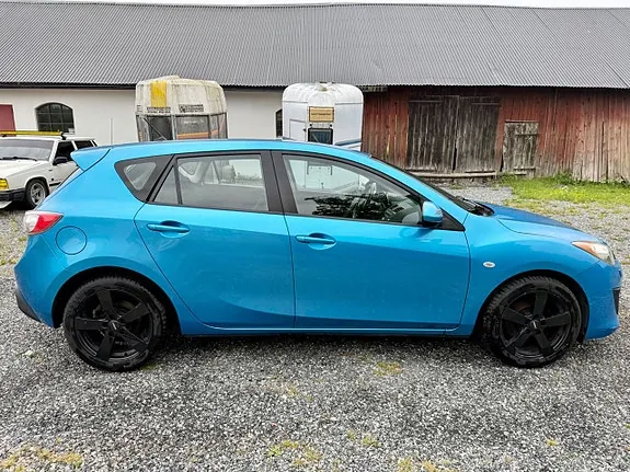 Mazda 3 2010 photo 4