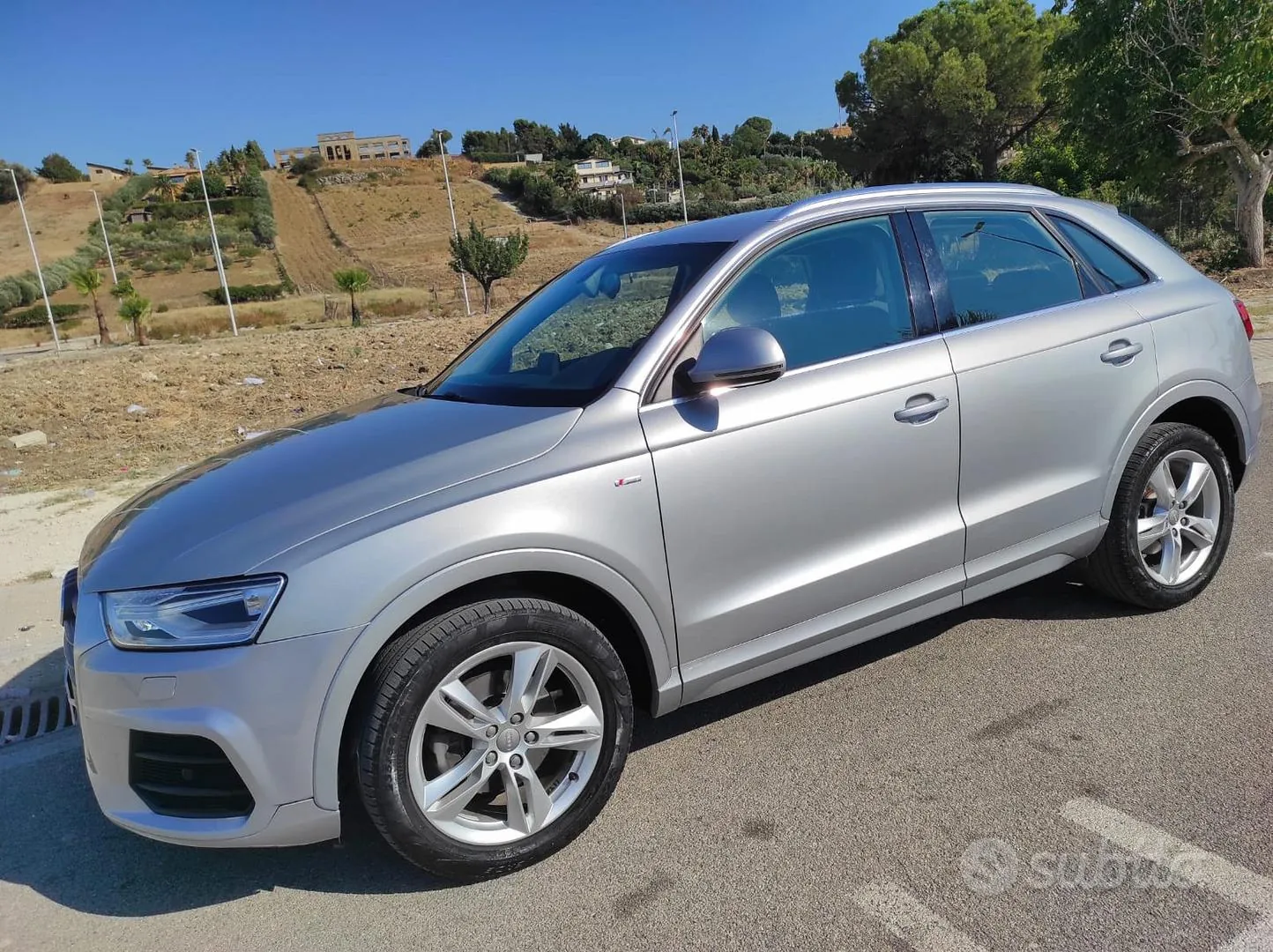 Audi Q3 2015 photo 4
