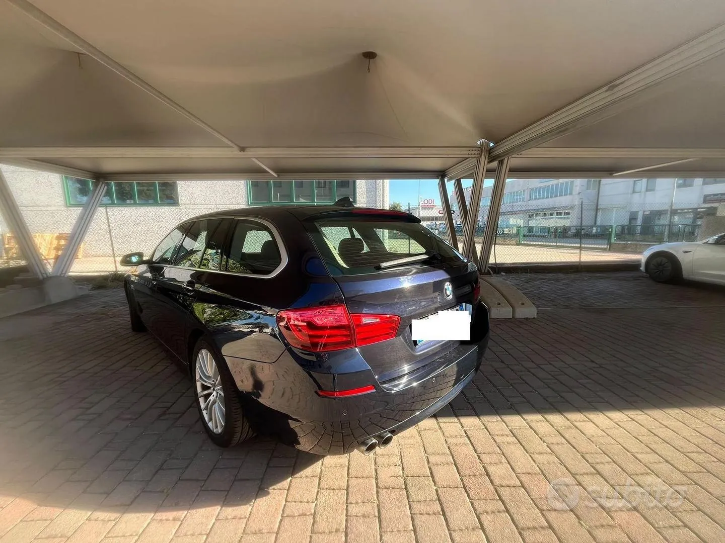 BMW 5 2014 photo 3