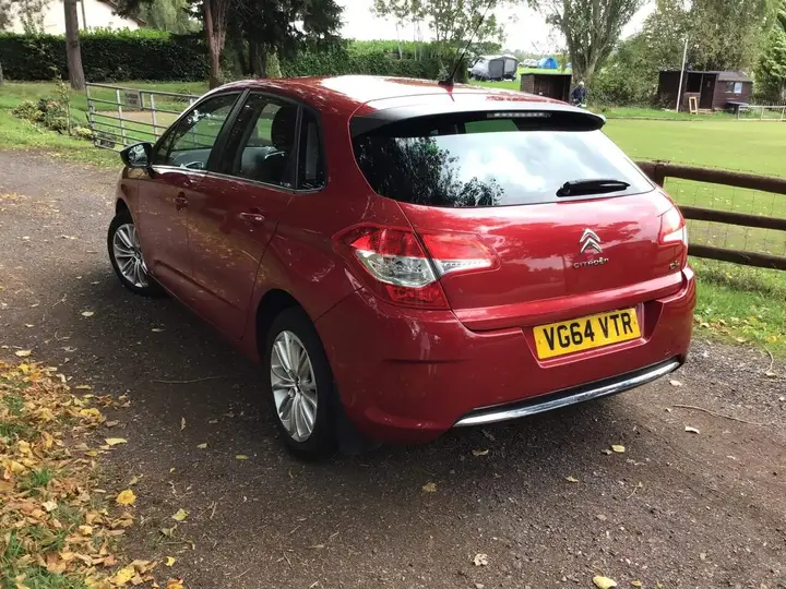 Citroen C4 2014 photo 2