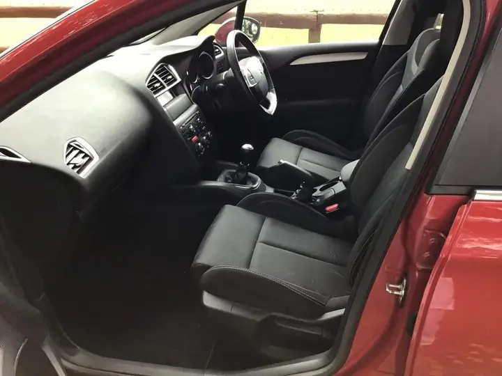 Citroen C4 2014 photo 5
