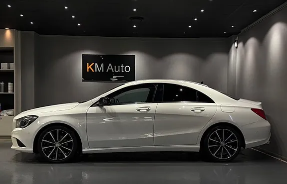 Mercedes-Benz Cla180 2013 photo 4