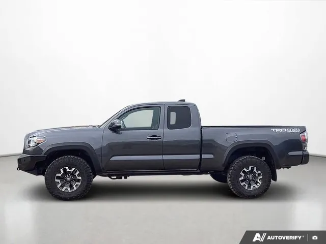 Toyota Tacoma 2022 photo 2