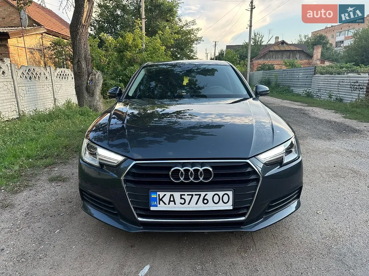 Audi A4 2018 photo 4