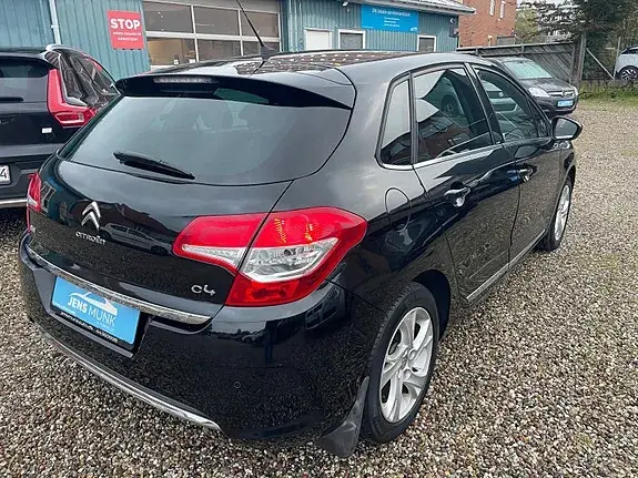Citroen C4 2011 photo 3