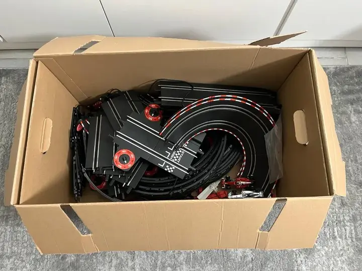 Carrera Go