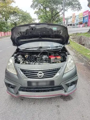 Nissan Almera