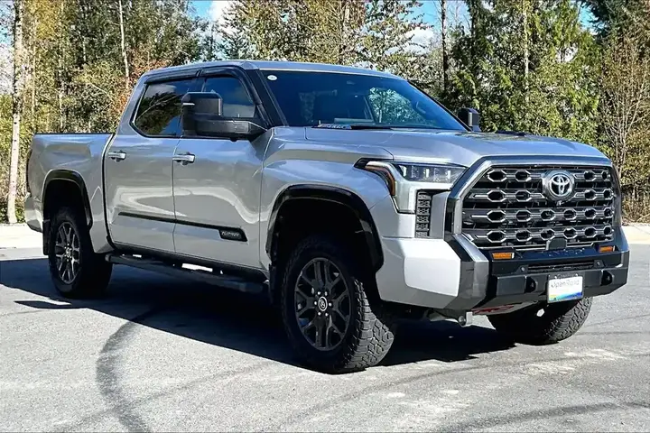 Toyota Tundra 2023 photo 2