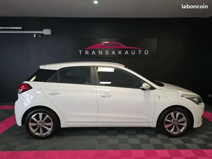 Hyundai I20 2015 photo 4