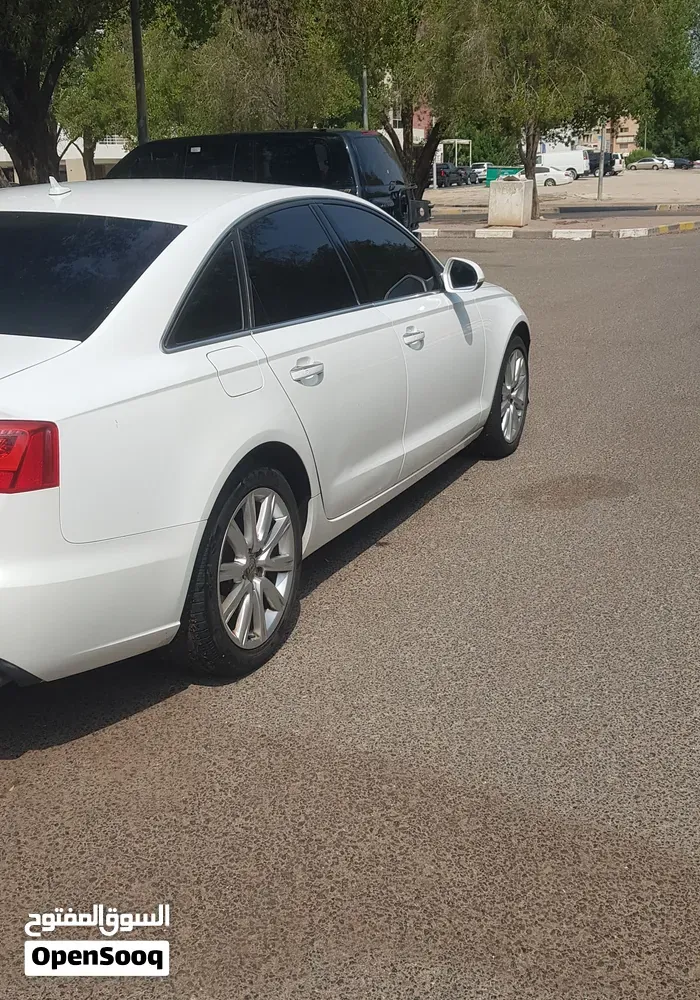 Audi A6 2015 photo 2