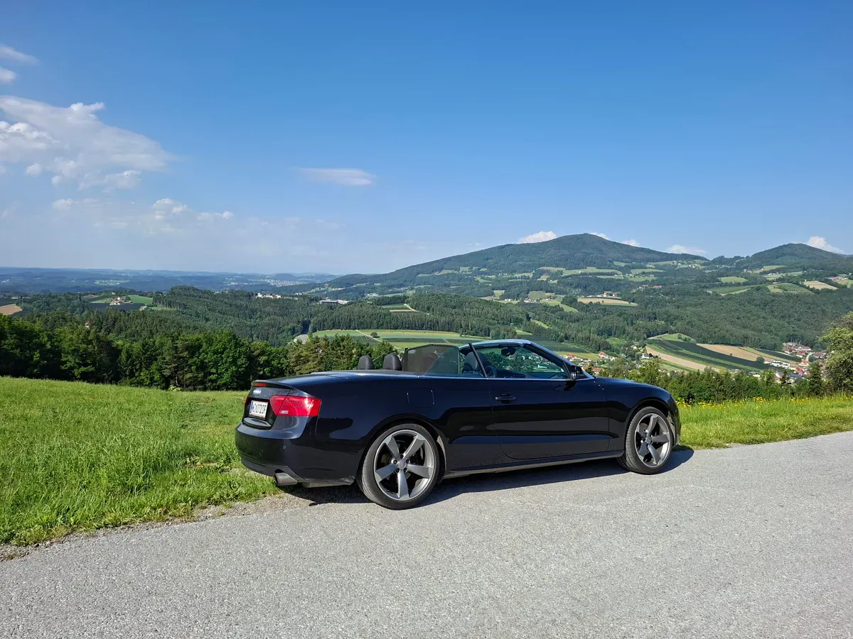 Audi A5 2012 photo 3