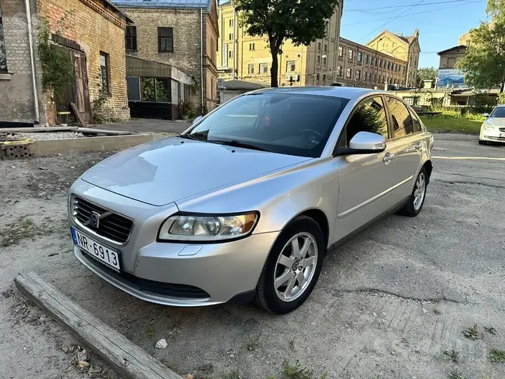 Volvo S40