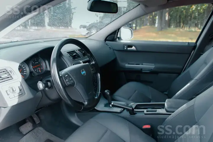 Volvo S40 2009 photo 5