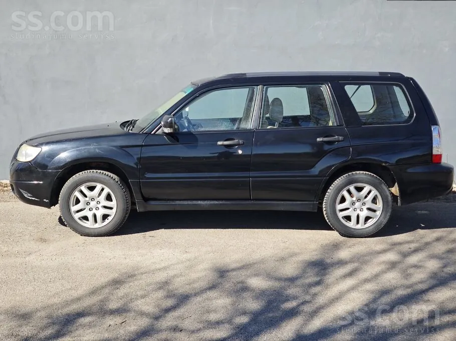 Subaru Forester 2009 photo 3