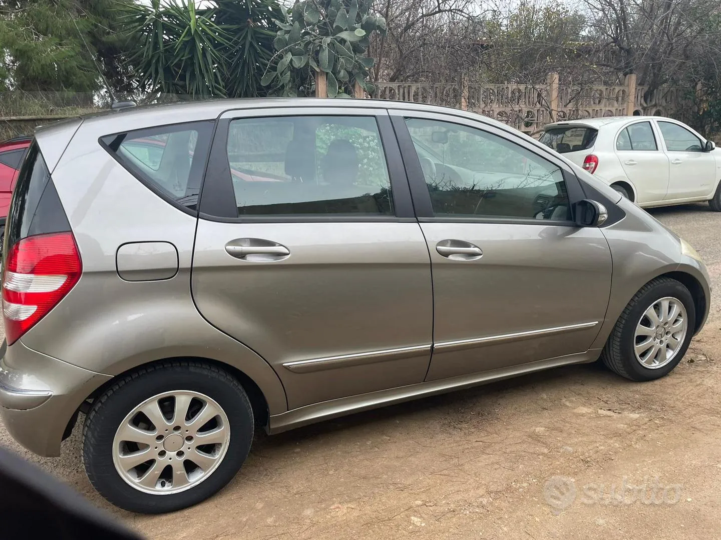 Mercedes-Benz A 2004 photo 2