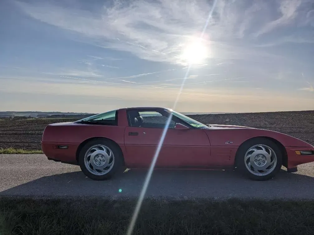 Chevrolet Corvette 1993 photo 2