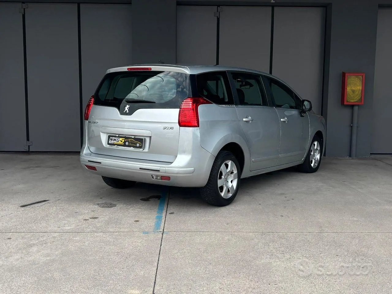 Peugeot 5008 2011 photo 5