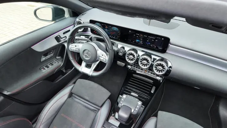 Mercedes-Benz A-Class 2020 photo 2
