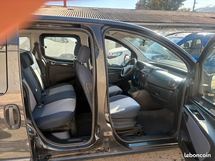 Citroen Nemo Combi 2012 photo 2