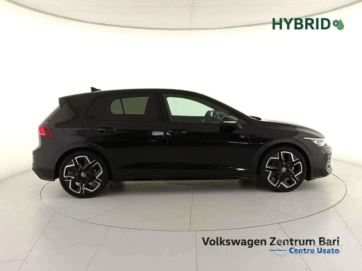 Volkswagen Golf 2026 photo 5