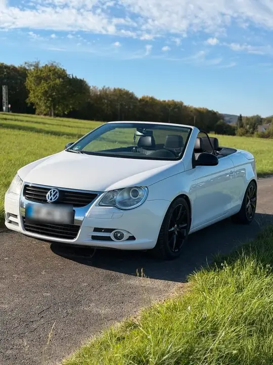 Volkswagen Eos