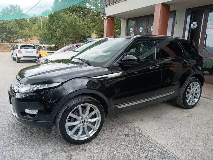 Land Rover Evoque 2015 photo 2