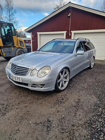 Mercedes-Benz E280 2007 photo 2