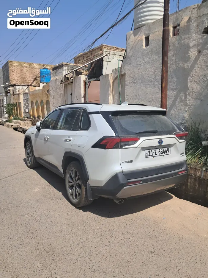 Toyota Rav4 2024 photo 3